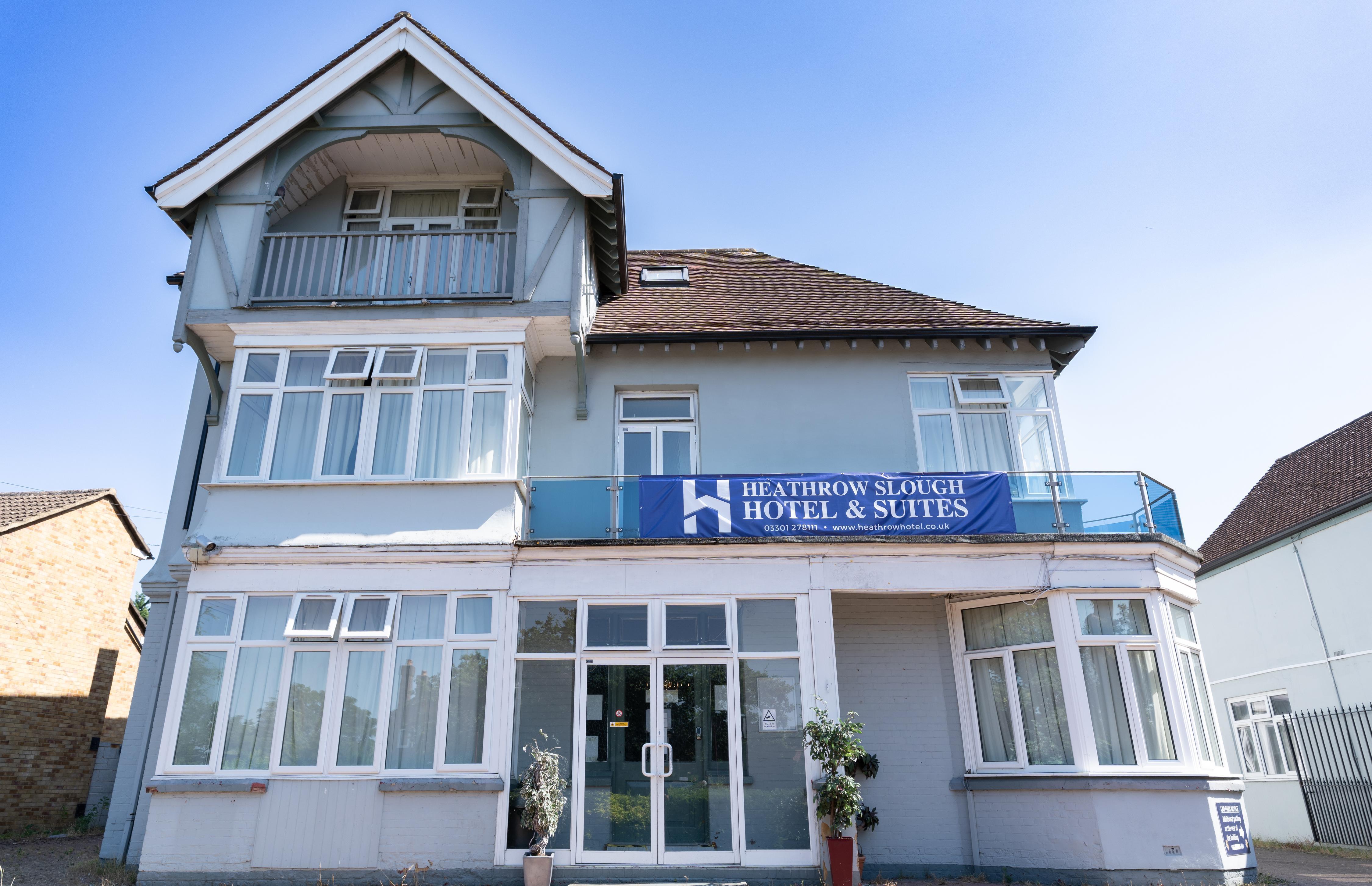 Heathrow Slough Hotel & Suites - Tap to explore photos