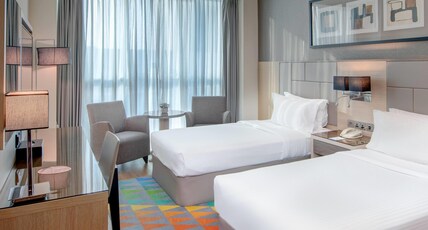 TRYP by Wyndham Abu Dhabi City Centre Room Type - Deluxe Twin City View