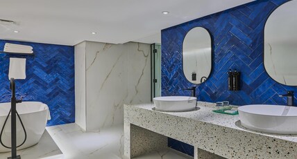 Ramada Hotel and Suites by Wyndham JBR Room Type - 1-Bedroom Penthouse King Suite, City View