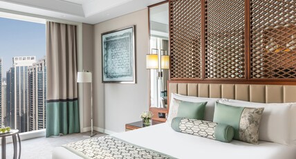 Taj Dubai Room Type - Luxury Burj View Room King Bed
