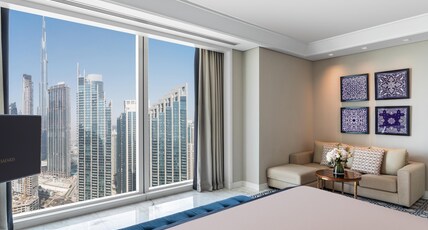 Taj Dubai Room Type - Grand Luxury Suite Burj View King Bed Taj Dubai Room Type - Grand Luxury Suite Burj View King Bed
