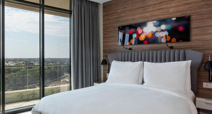 Radisson Blu Hotel & Residence, Maputo Room Type - Apartment - 1BR - City View amp; Balcony