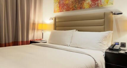 Sunday Signature Hotel & Residences Al Barsha (Formerly DoubleTree By Hilton) Room Type - Deluxe Studio Apartment