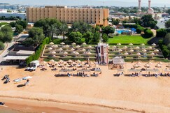 BM Beach Hotel