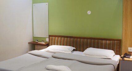 Subhash Hotel Room Type - A.C DOUBLE BED