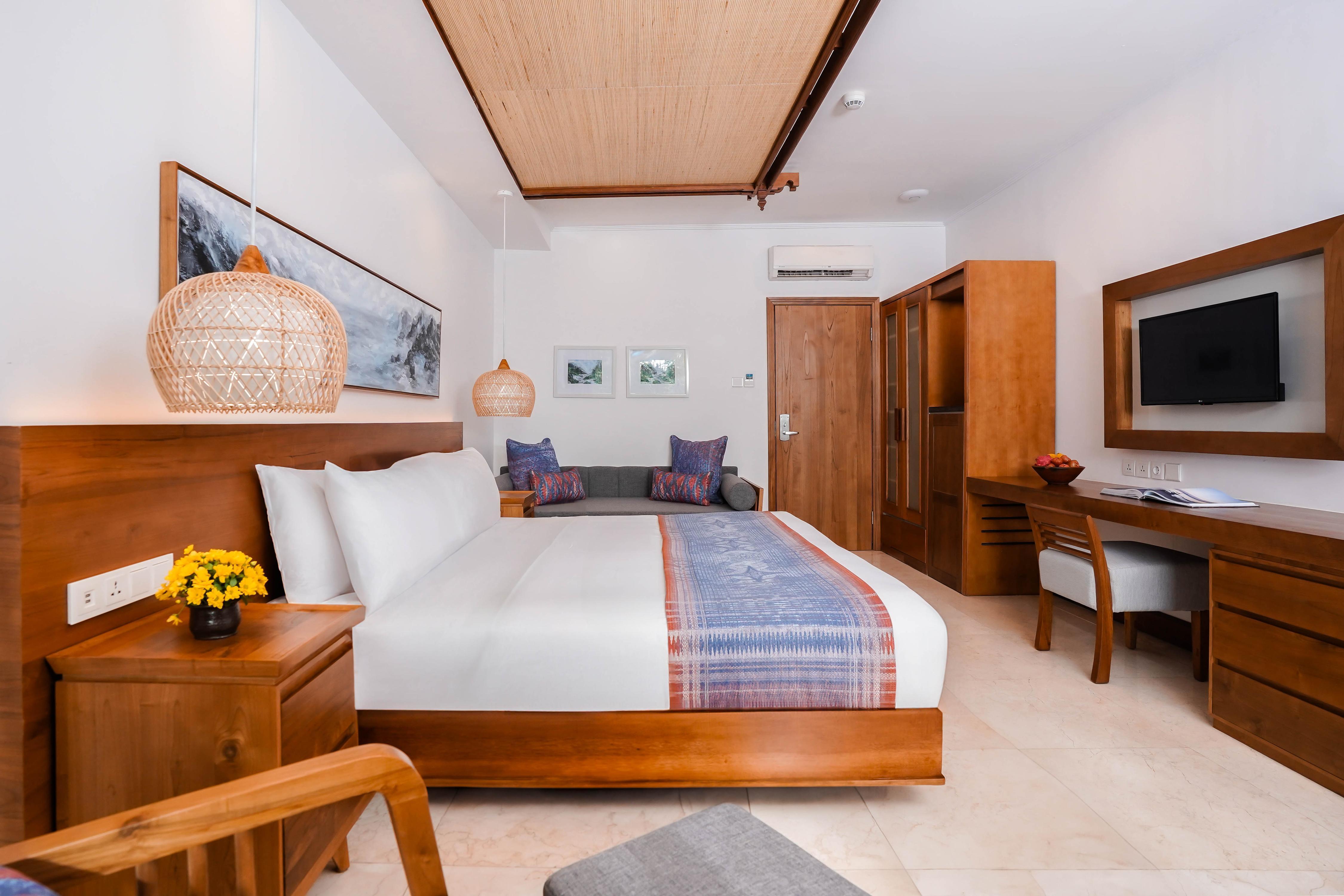Legian Beach Hotel Room Type - Deluxe Legian Room Legian Beach Hotel Room Type - Deluxe Legian Room
