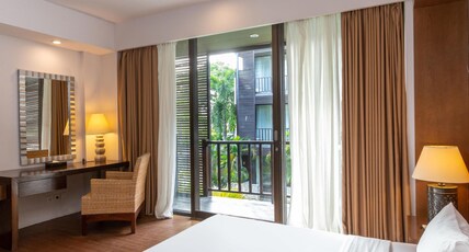 Le Grande Bali Room Type - Deluxe Double or Twin Room with Pool View Le Grande Bali Room Type - Deluxe Double or Twin Room with Pool View