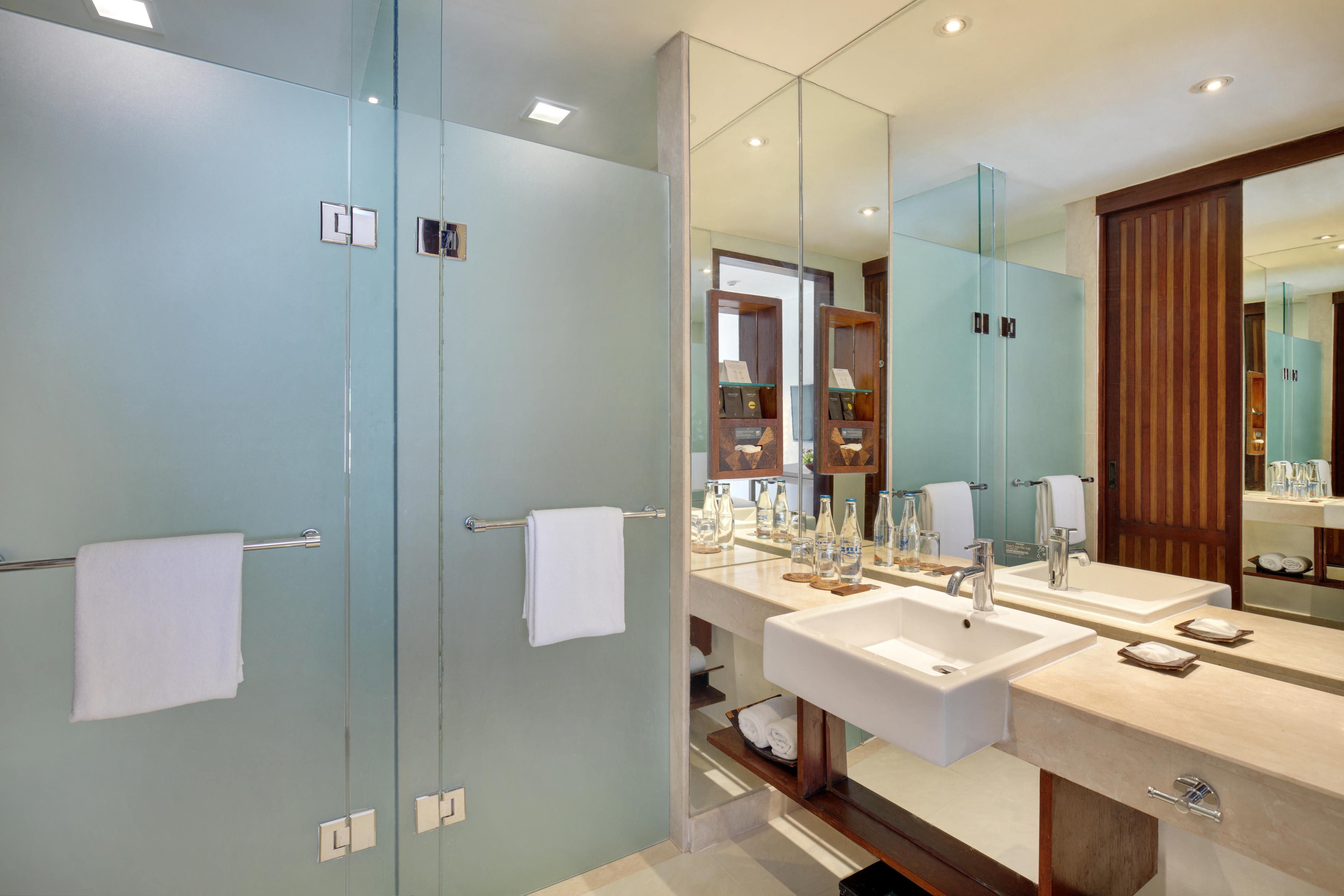 Novotel Bali Benoa Room Type - Deluxe with 2 Single Beds located in the Garden Wing