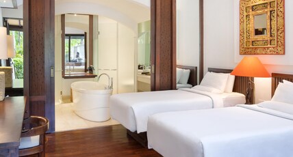 Novotel Bali Benoa Room Type - Tropical Terrace with 2 Single Beds located in the Beach Wing Novotel Bali Benoa Room Type - Tropical Terrace with 2 Single Beds located in the Beach Wing