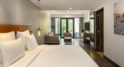 Pullman Bali Legian Beach Room Type - PREMIUM DELUXE ROOM, 1 King Size Bed, Garden View