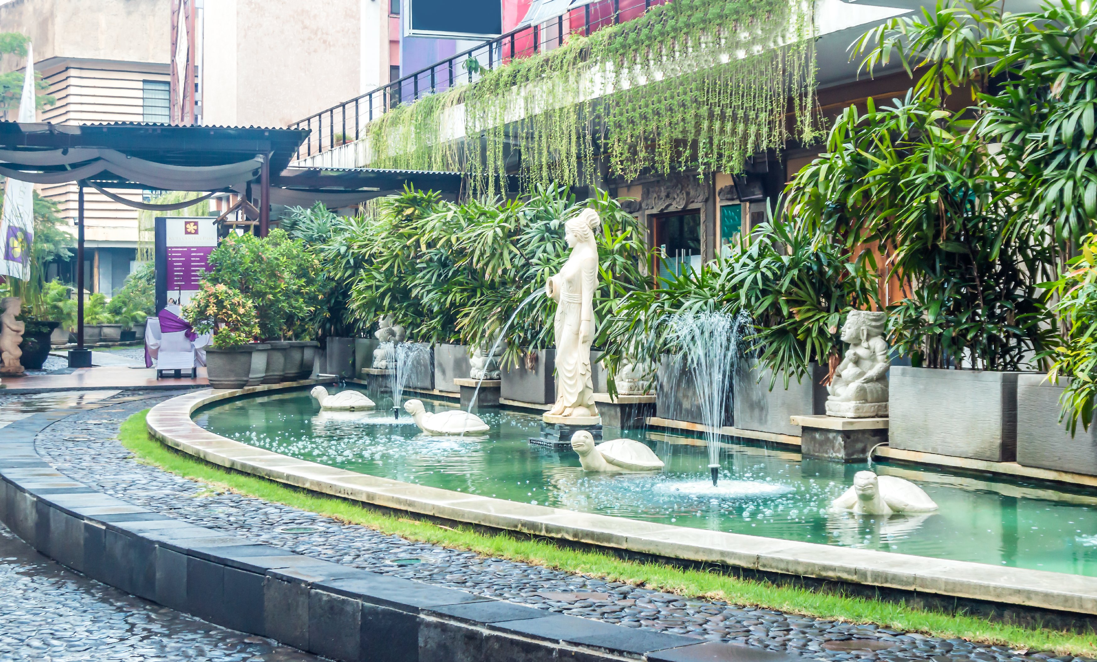 Kuta Central Park Hotel - Tap to explore photos