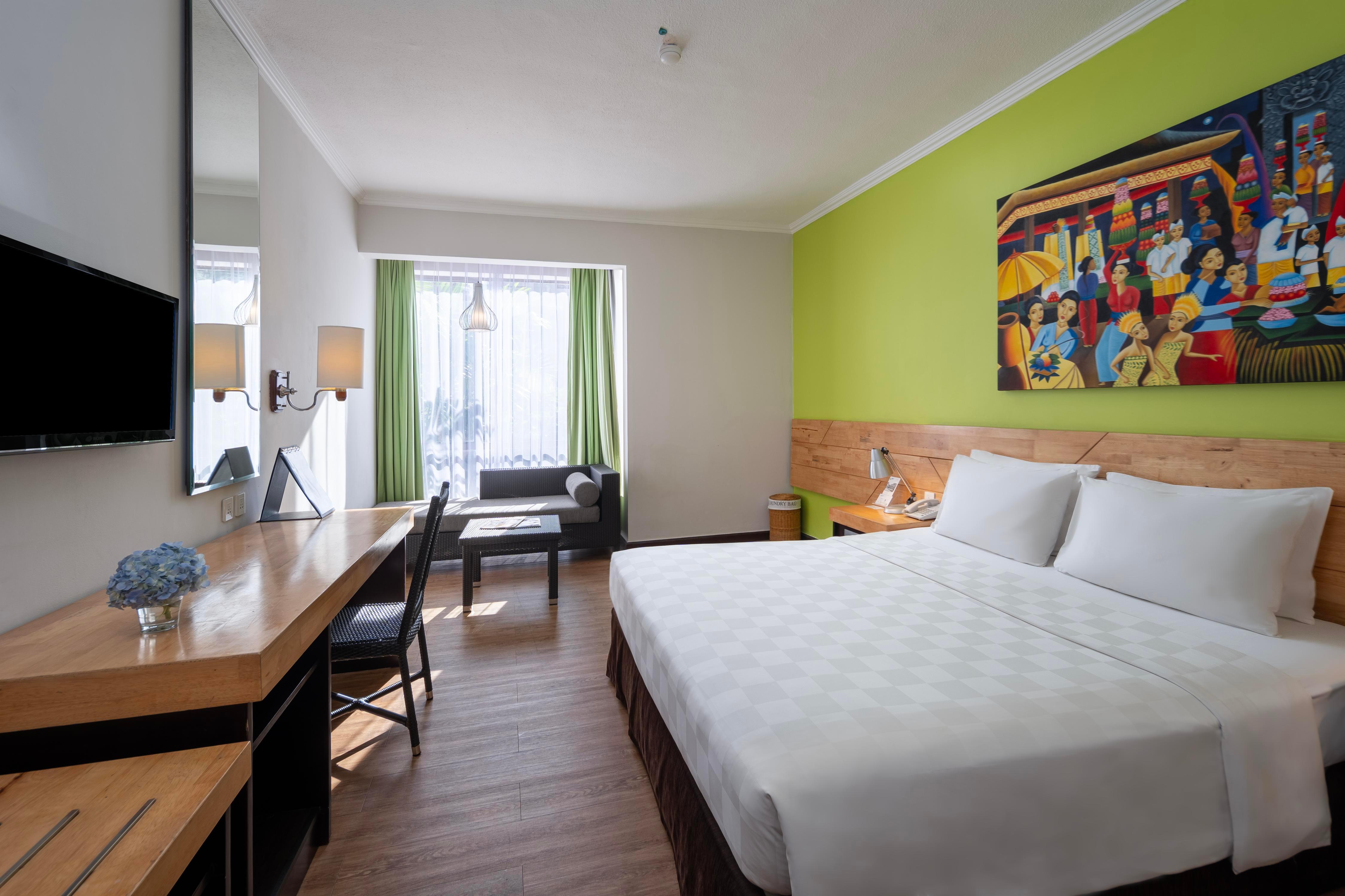 Prime Plaza Hotel Sanur – Bali Room Type - Pool view