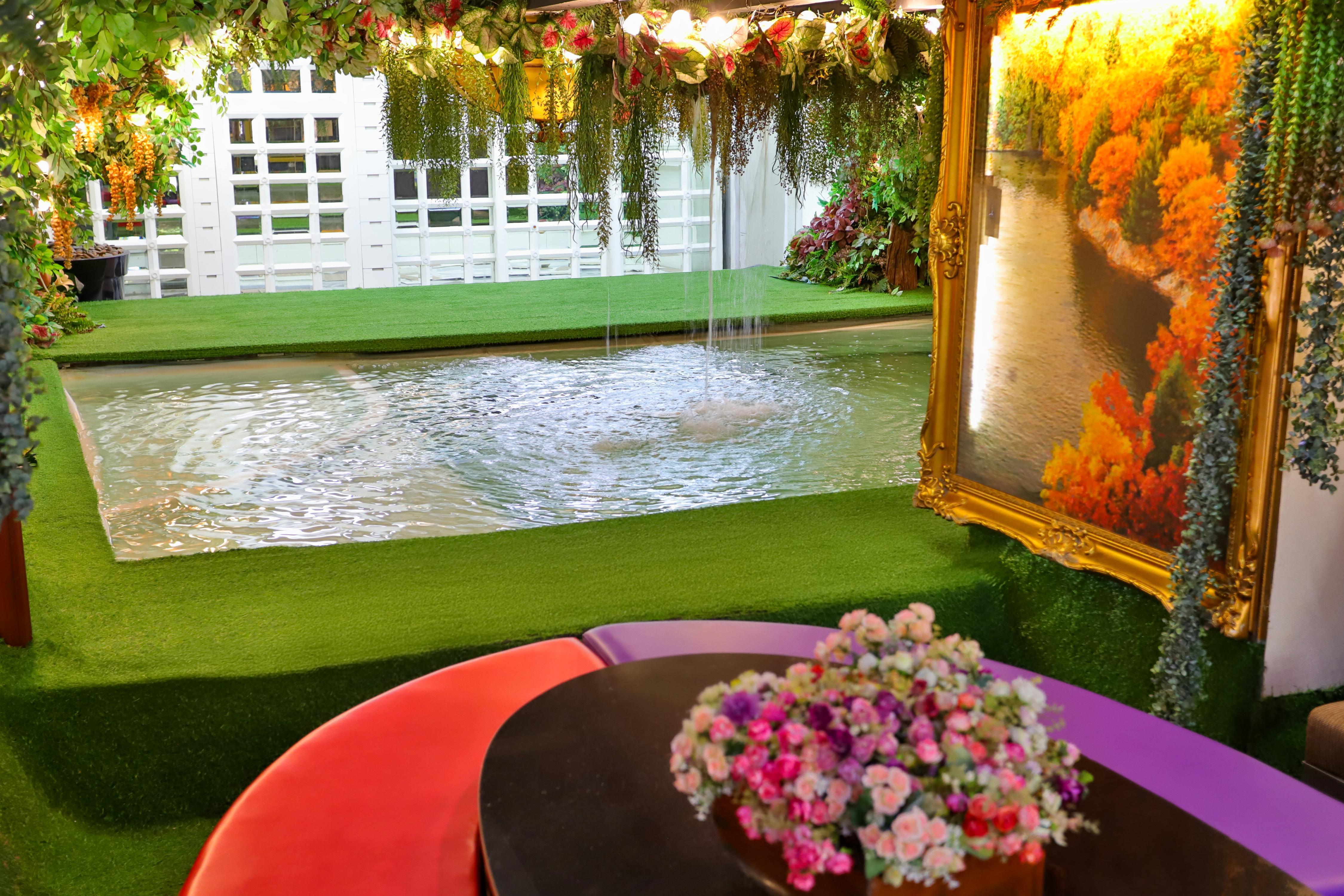 Diamond City Hotel Bangkok - Tap to explore photos