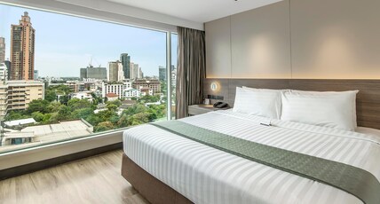 The Mandison Bangkok (formerly Golden Tulip Mandison) Room Type - Deluxe King Room The Mandison Bangkok (formerly Golden Tulip Mandison) Room Type - Deluxe King Room