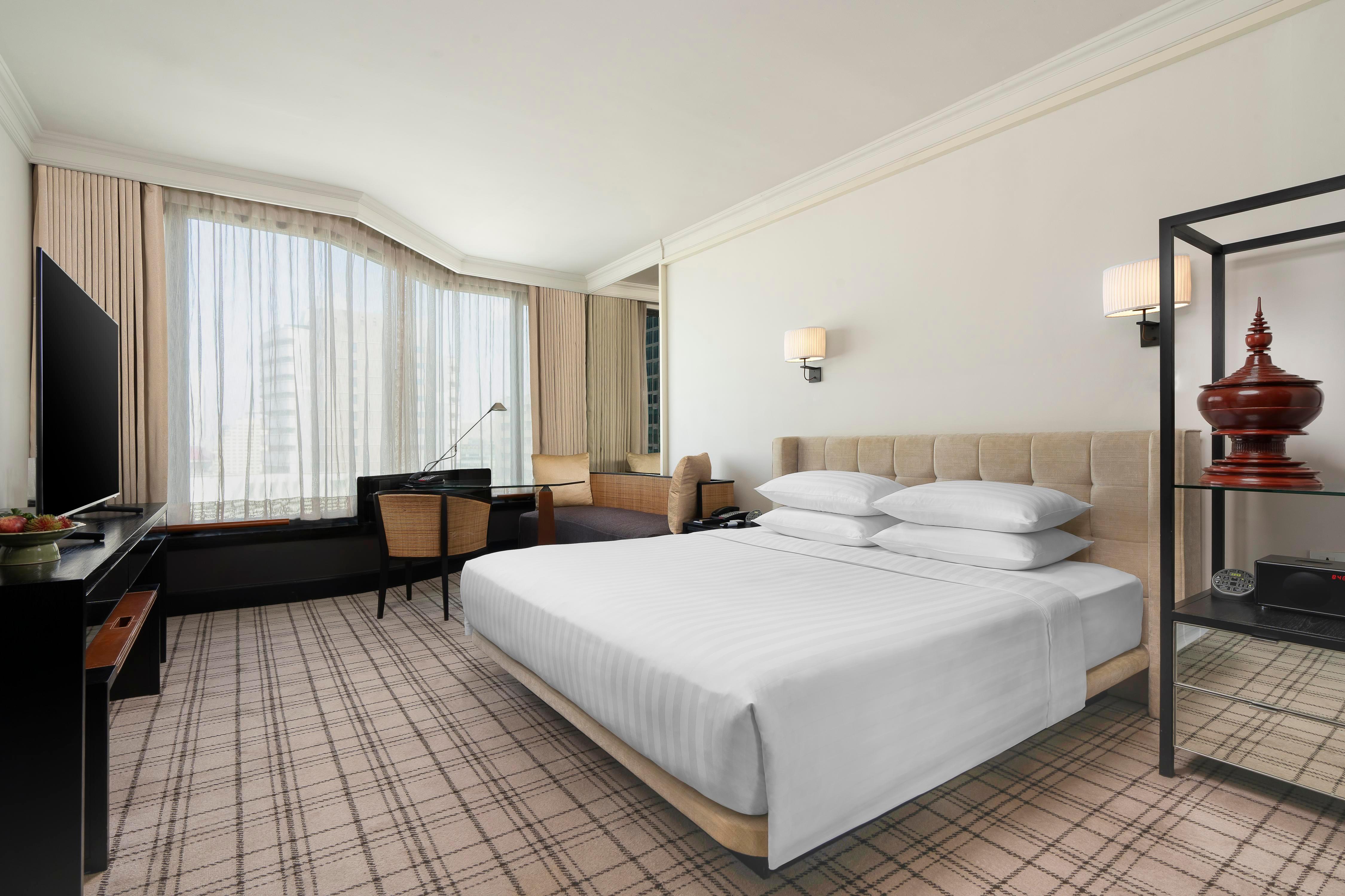 Grand Hyatt Erawan Bangkok - Tap to explore photos