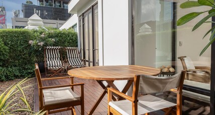 Grand Hyatt Erawan Bangkok Room Type - GARDEN VILLA KING