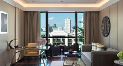 Siam Kempinski Hotel Bangkok Room Type - Deluxe Balcony King Room
