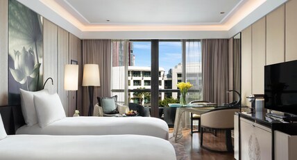 Siam Kempinski Hotel Bangkok Room Type - Executive Balcony Twin Room