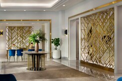 Bliston Suwan Park View Hotel