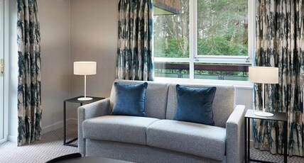 Hilton Cobham Room Type - FAMILY SUITE WITH BALCONY