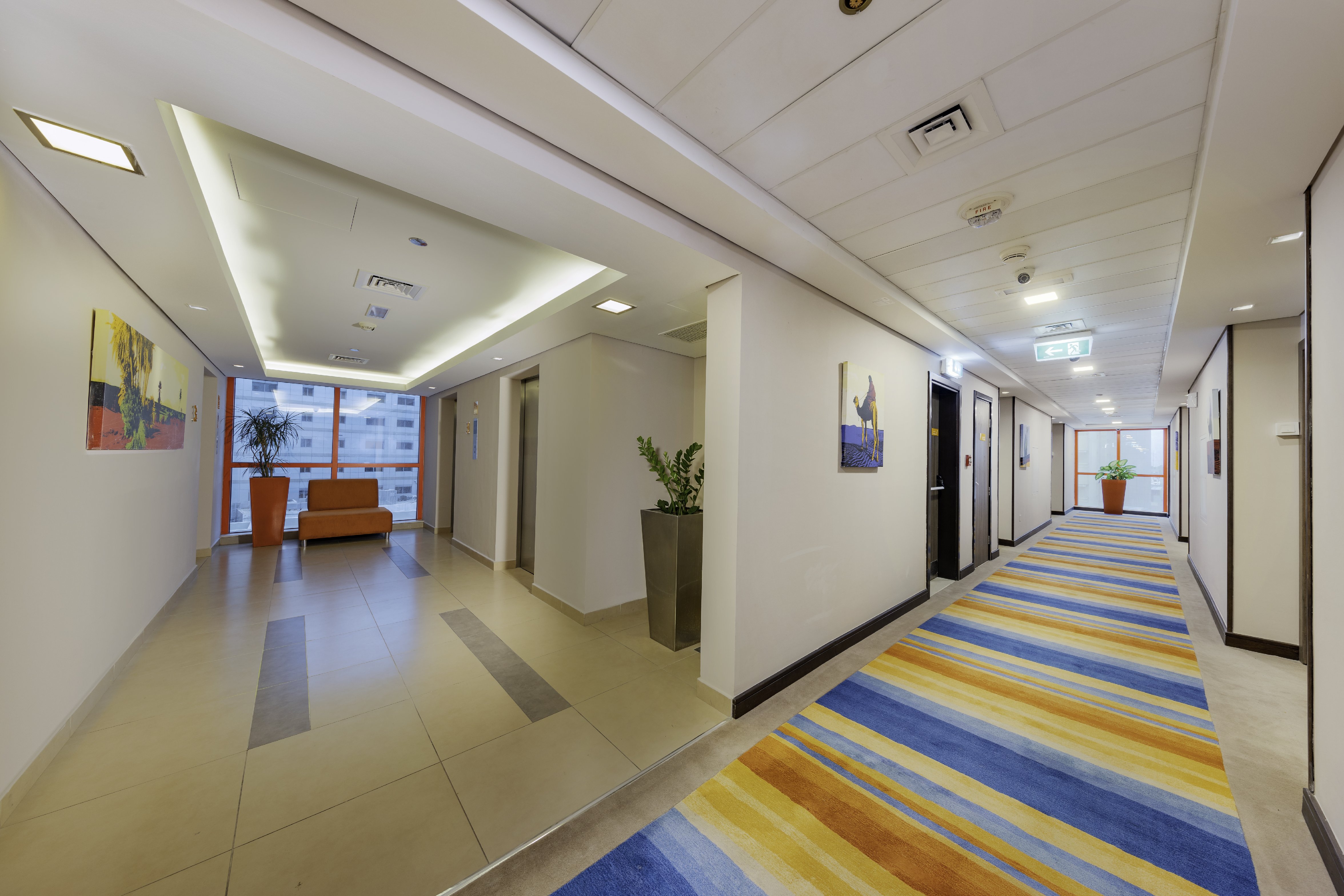 Citymax Hotel Al Barsha at the Mall - Tap to explore photos