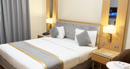 YORK INTERNATIONAL HOTEL BUR DUBAI Room Type - STANDARD ROOM