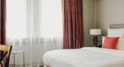 Taj Hessischer Hof Frankfurt Room Type - Deluxe Room Double Taj Hessischer Hof Frankfurt Room Type - Deluxe Room Double