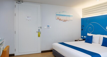 Days Inn by Wyndham Patong Beach Phuket Room Type - Deluxe Double Room