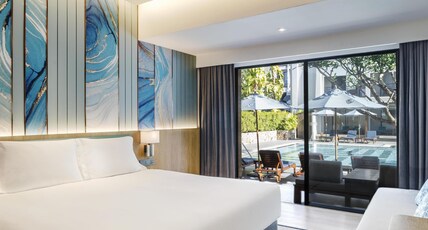 DoubleTree by Hilton Phuket Banthai Resort Room Type - King Deluxe Pool Side Room DoubleTree by Hilton Phuket Banthai Resort Room Type - King Deluxe Pool Side Room