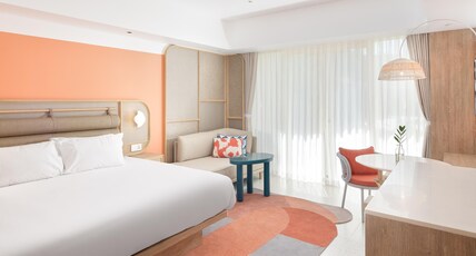 Centara Karon Resort Phuket Room Type - Deluxe pool view king Centara Karon Resort Phuket Room Type - Deluxe pool view king