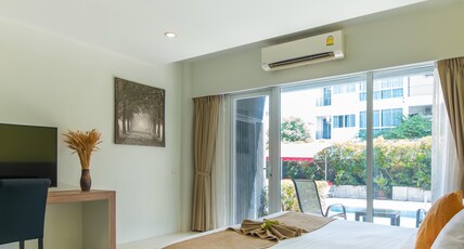 The Lantern Resorts Patong Room Type - Pool Access Room