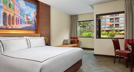 Novotel Phuket Vintage Park Room Type - Deluxe room, Pool Access, 1 King Size Bed Novotel Phuket Vintage Park Room Type - Deluxe room, Pool Access, 1 King Size Bed