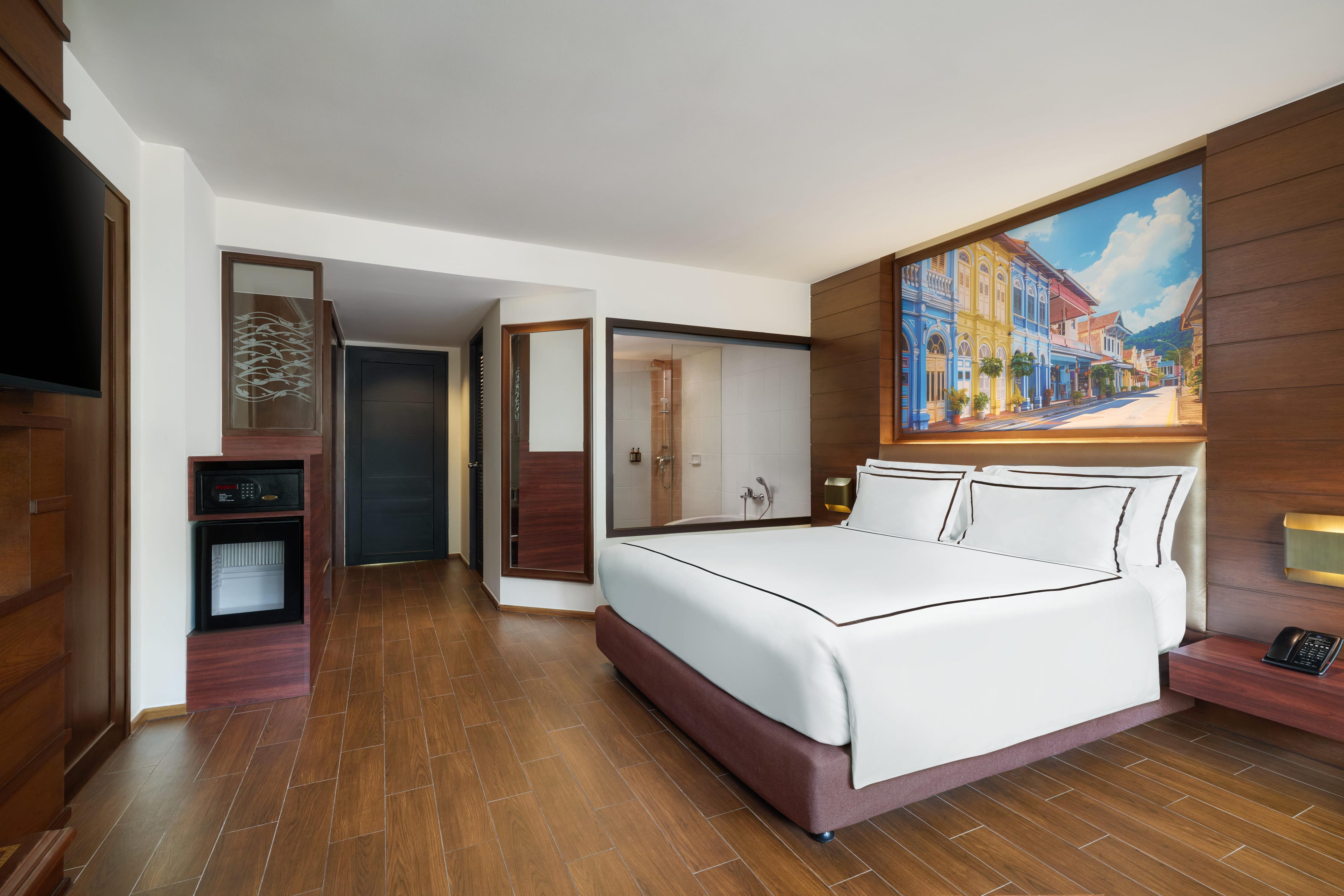 Novotel Phuket Vintage Park - Tap to explore photos