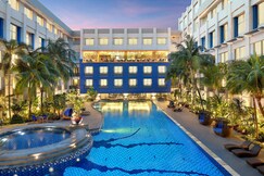 Novotel Jakarta Mangga Dua Square Hotel