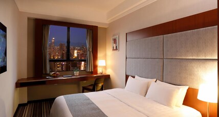 B P International Room Type - City Vista King Room