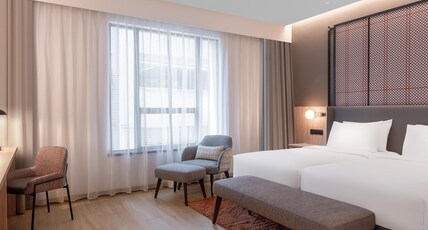 Grand Mercure Kuala Lumpur Bukit Bintang Room Type - Deluxe room, city view, 2 single beds