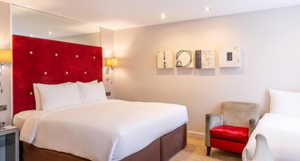 DoubleTree by Hilton London West End Room Type - FAMILY QUEEN SUPERIOR