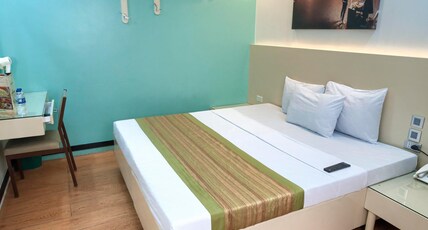 Eurotel Pedro Gil Room Type - Studio Room