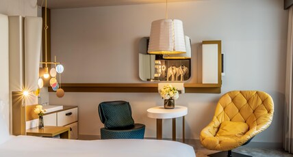 Sofitel Munich Bayerpost Room Type - LUXURY ROOM , 2 Single Beds or 1 King Bed