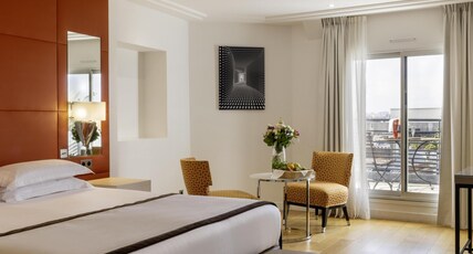 Hotel De Castiglione Room Type - Junior Suite Eiffel Tower Hotel De Castiglione Room Type - Junior Suite Eiffel Tower