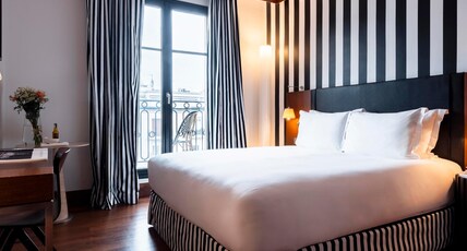 Grand Hotel Champs Elysees Room Type - Prestige Room - Arc de Triomphe Balcony