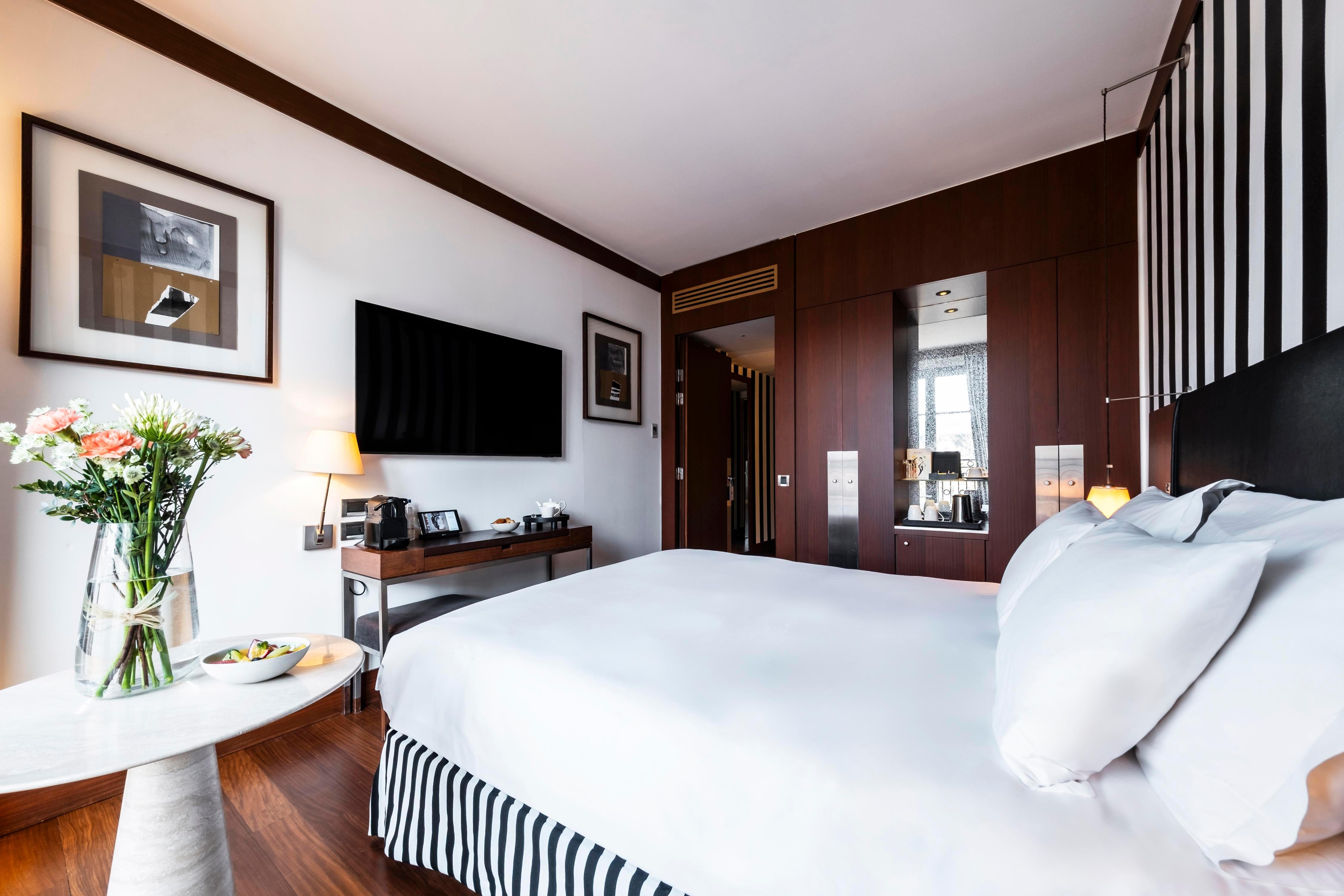 Grand Hotel Champs Elysees