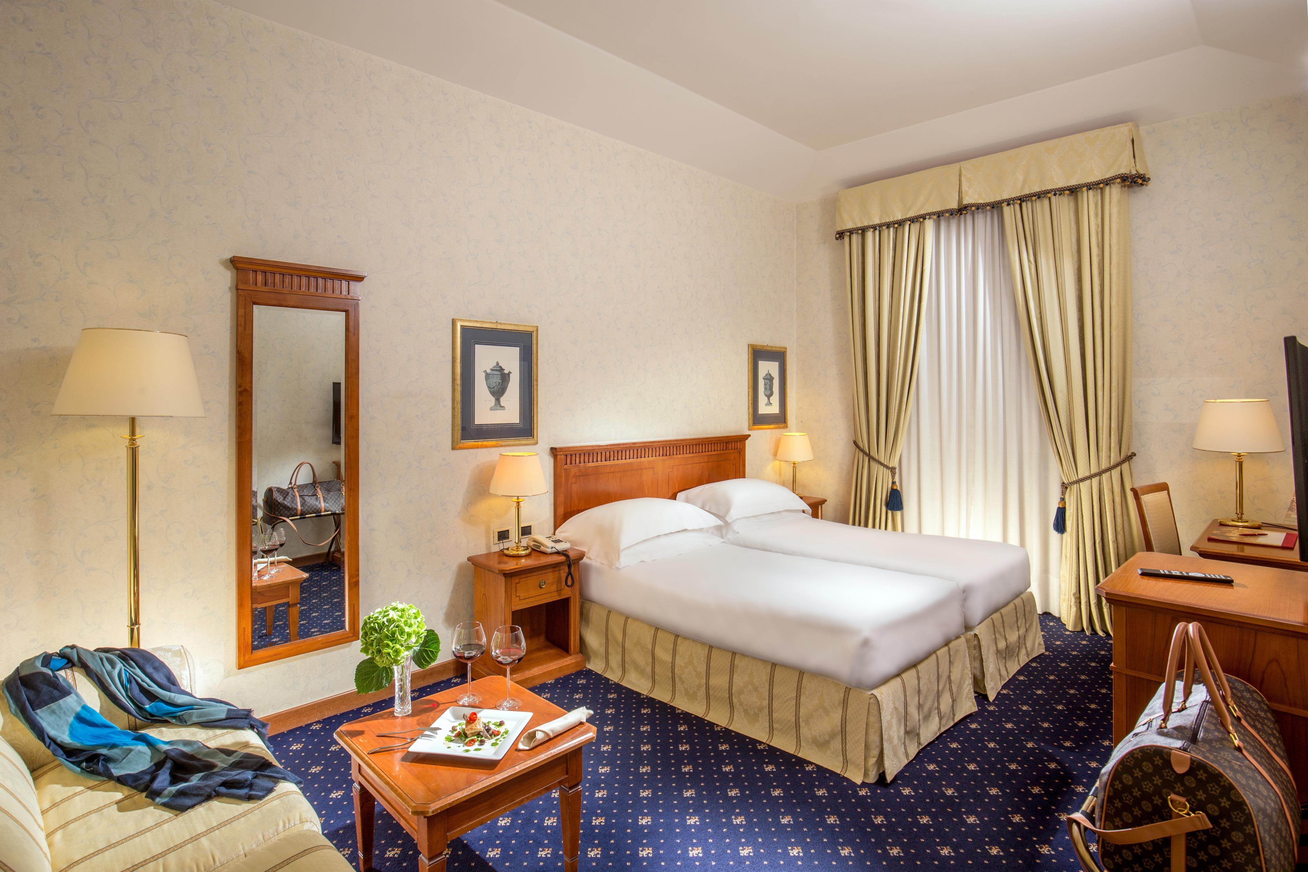 UNA HOTELS Empire Roma Room Type - Superior Twin Room