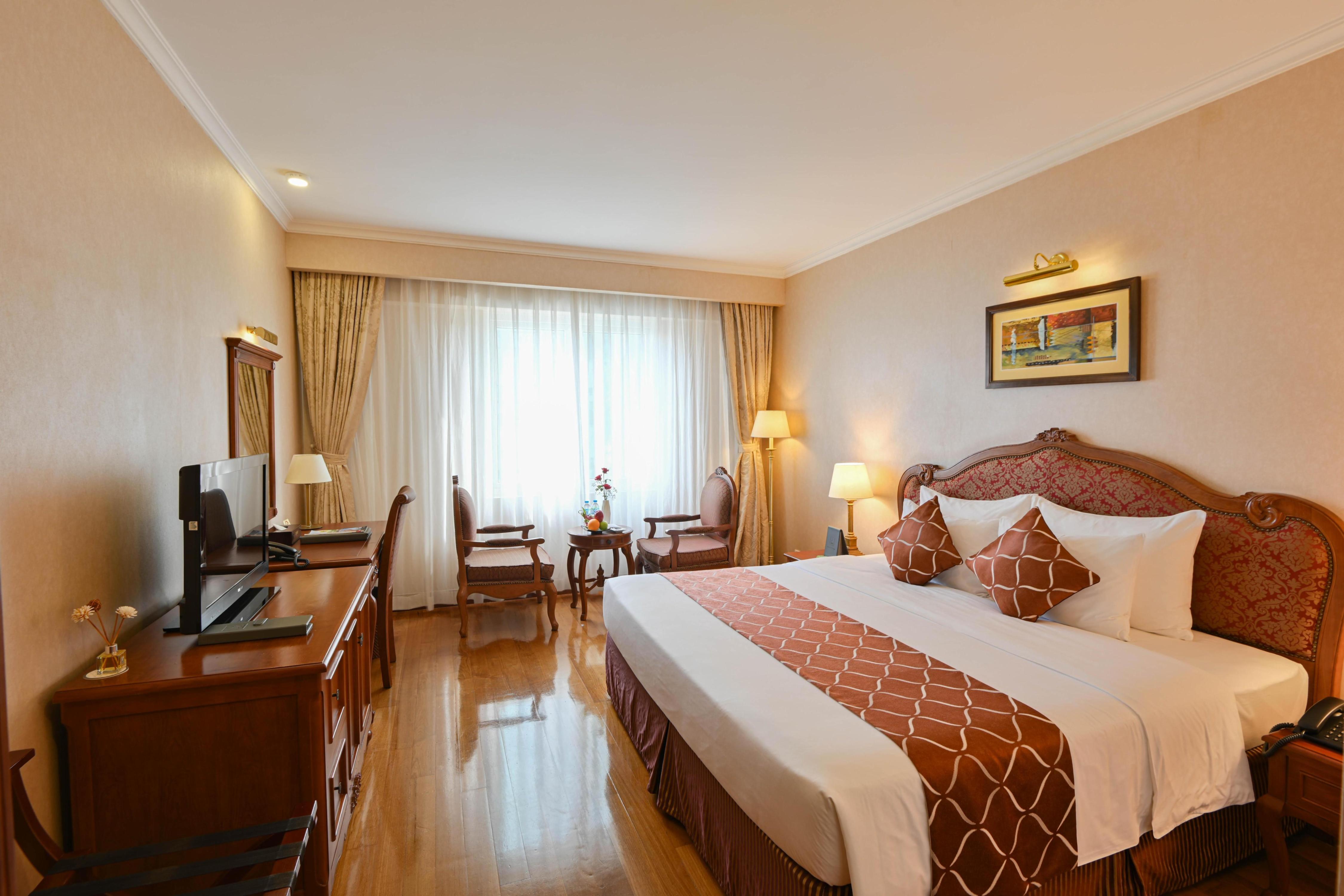 Hotel Grand Saigon Room Type - Deluxe King City View or Inner Courtyard View Hotel Grand Saigon Room Type - Deluxe King City View or Inner Courtyard View