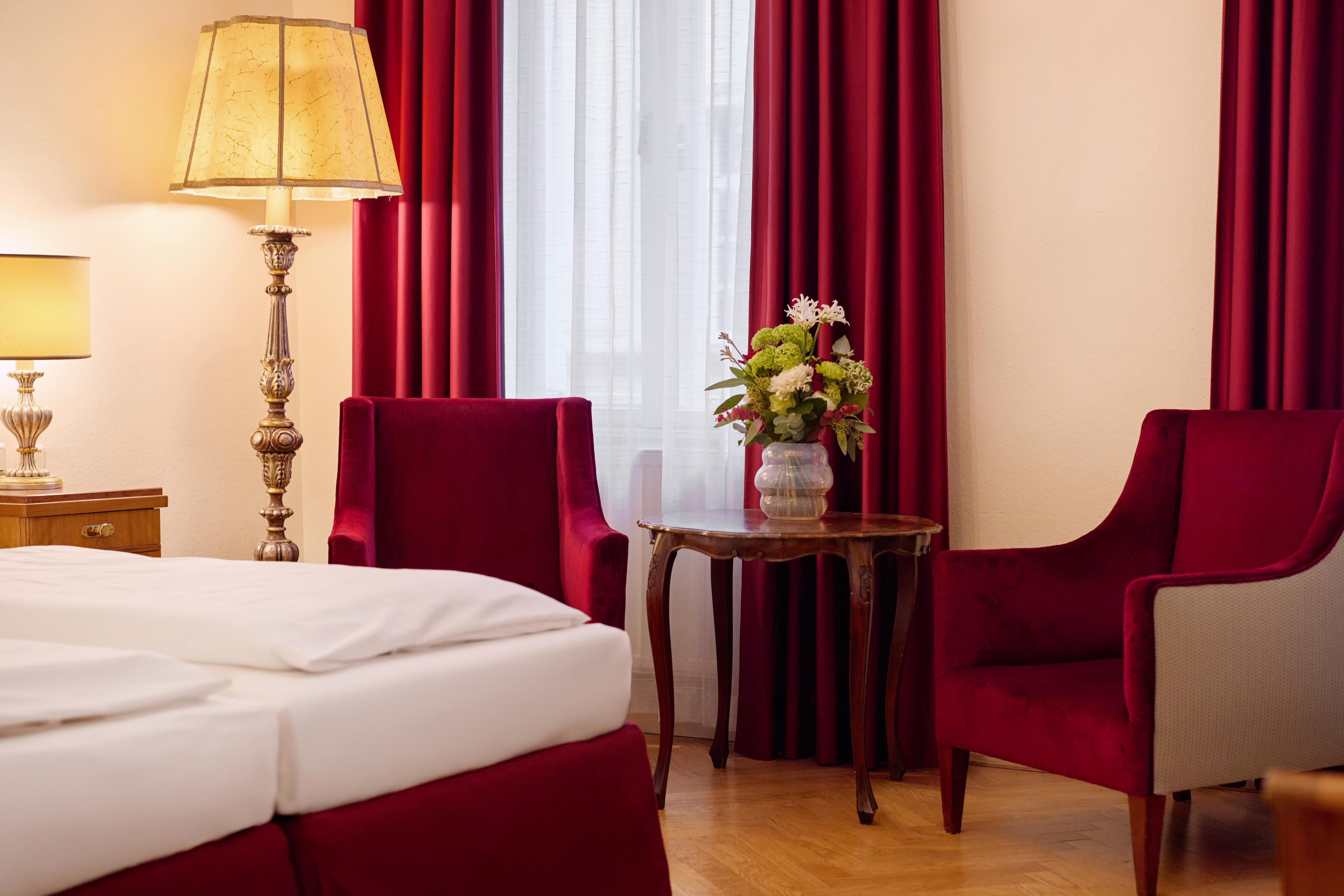 Graben Hotel Vienna - Tap to explore photos