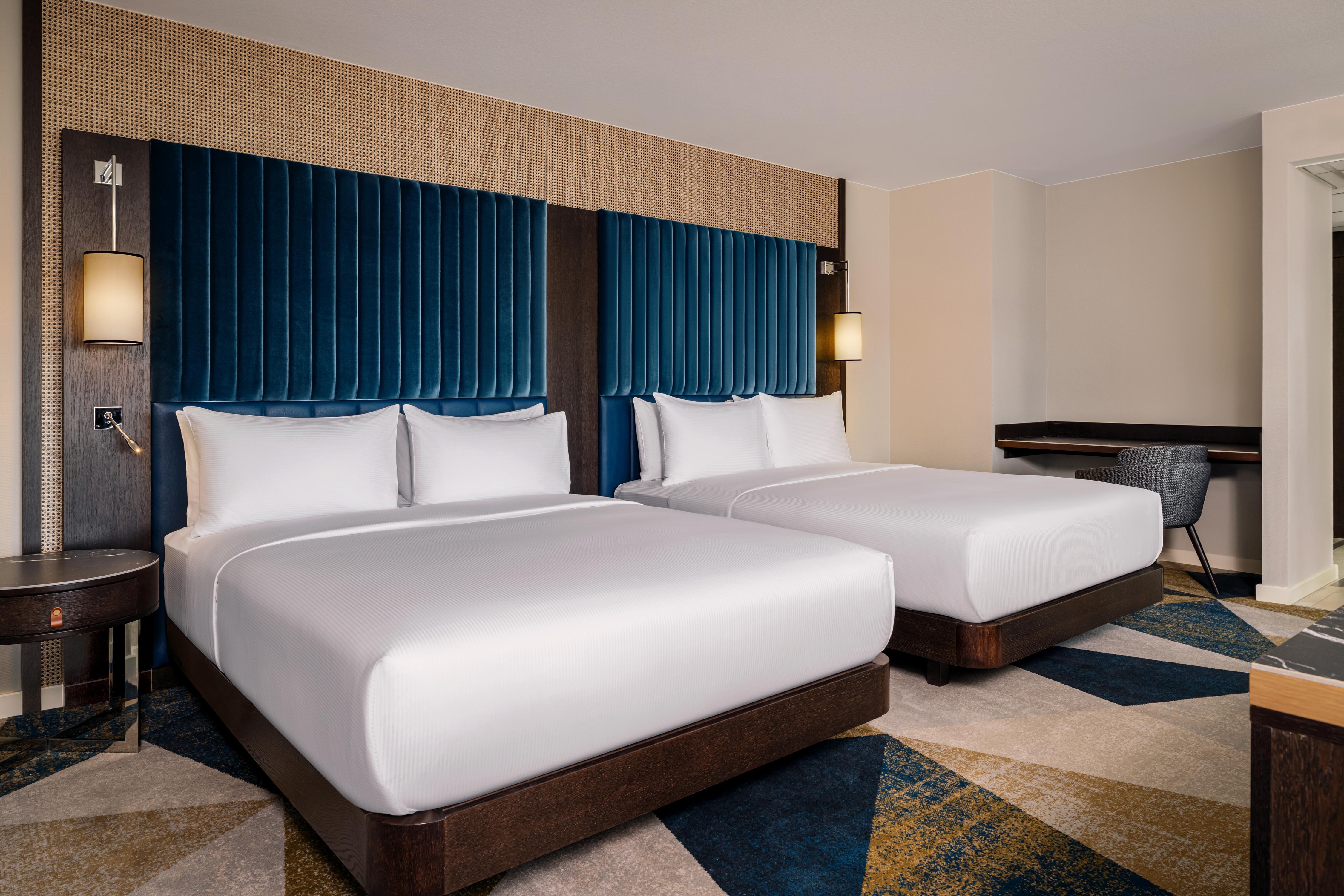 Hilton Vienna Danube Waterfront Room Type - DOUBLE QUEEN FAMILY SUITE