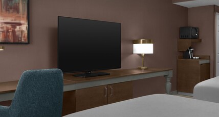 Hilton Garden Inn Westbury Room Type - 2 DOUBLE BEDS