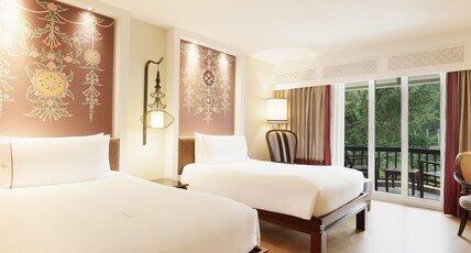 SIAM BAYSHORE RESORT PATTAYA Room Type - Executive Deluxe Twin Bed