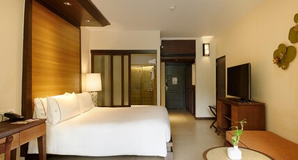 SIAM BAYSHORE RESORT PATTAYA Room Type - Tropical Deluxe Garden King Bed