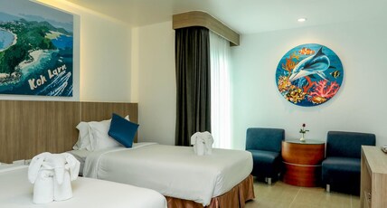 Flipper House Hotel Pattaya Room Type - Superior Twin Room (2 beds)
